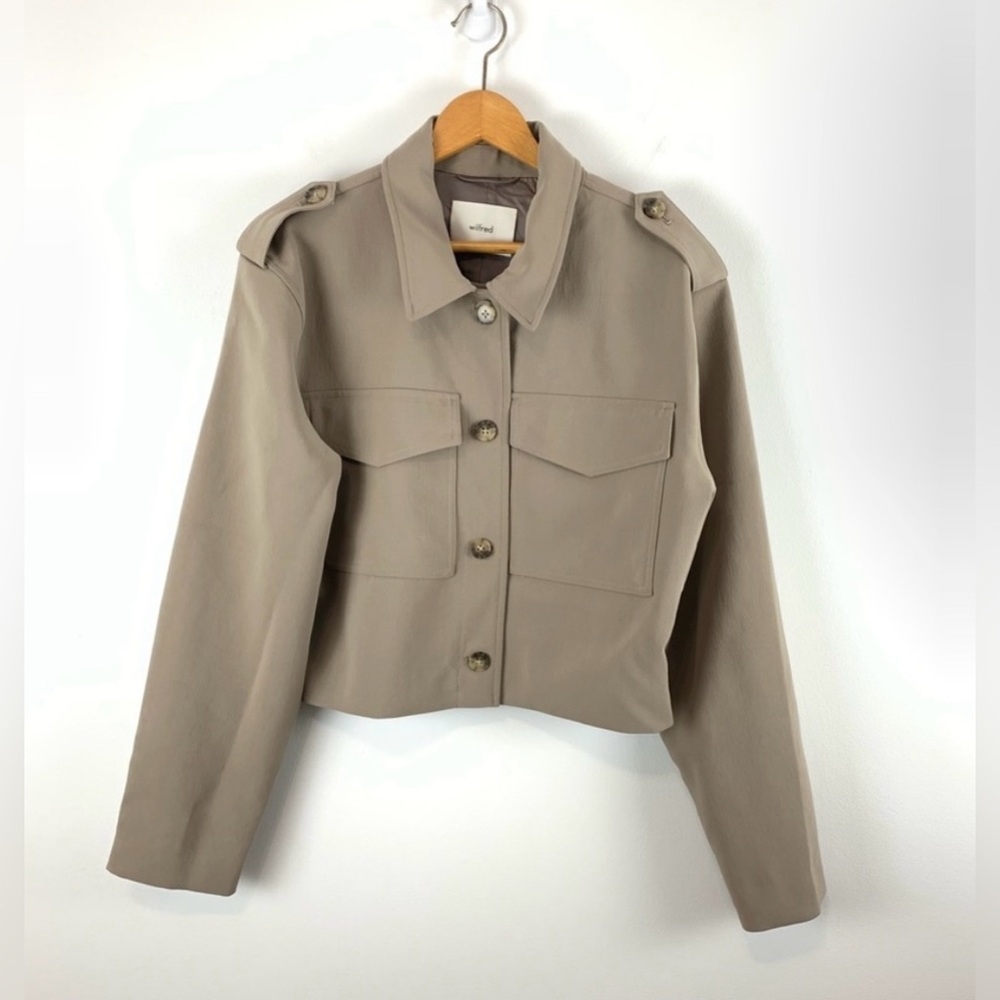 Aritzia Wilfred Boxcar Utility Cropped Jacket in Tan Size Large